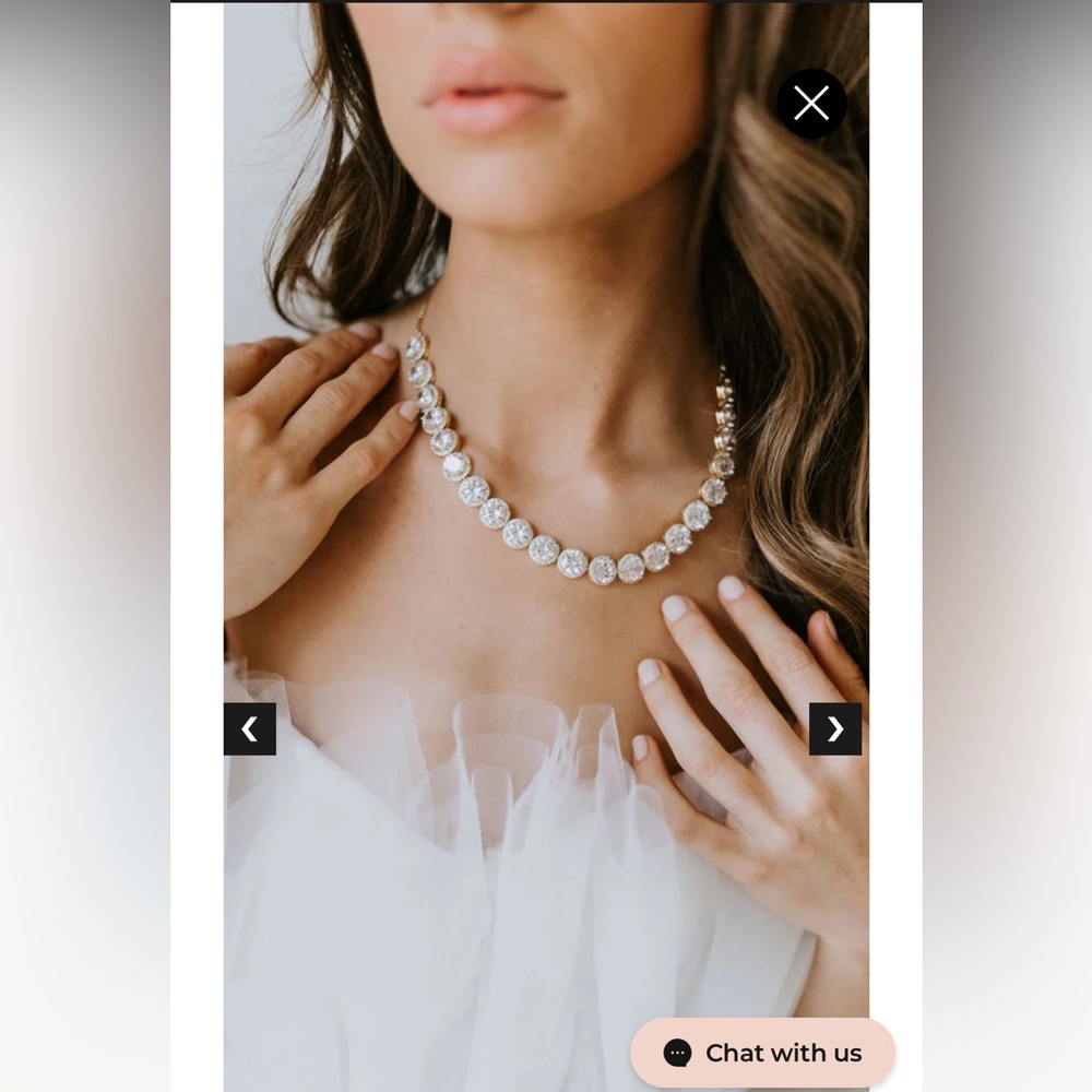 Untamed Petals Limelight Choker